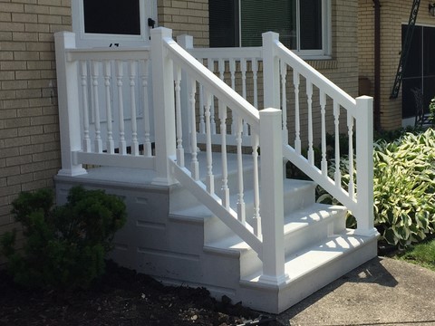 Pre-cast Steps and Vinyl Railings
