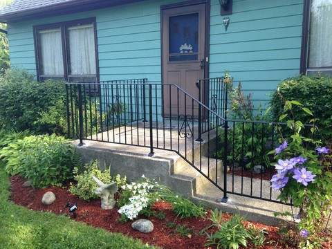 Precast Steps/Iron Railings 3