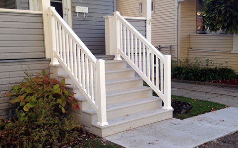 Precast Steps and Vinyl Railings